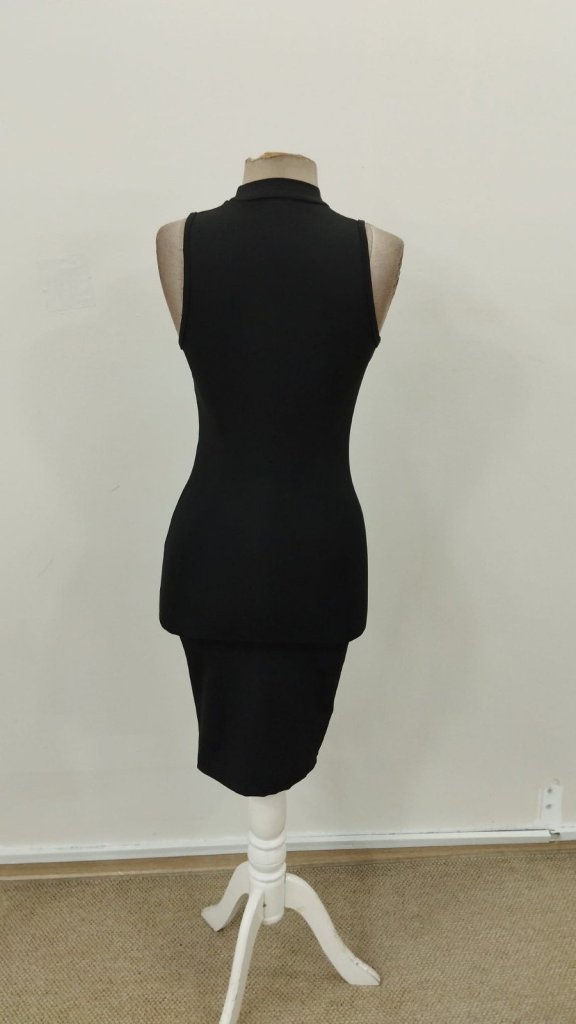 Rochie scurtă de damă cu guler înalt, fără mâneci, model scuba, 31566