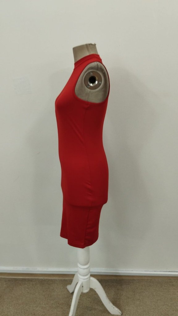 Rochie scurtă de damă cu guler înalt, fără mâneci, model scuba, 31568