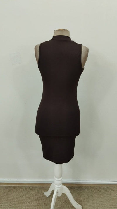 Rochie scurtă de damă cu guler înalt, fără mâneci, model scuba, 31569