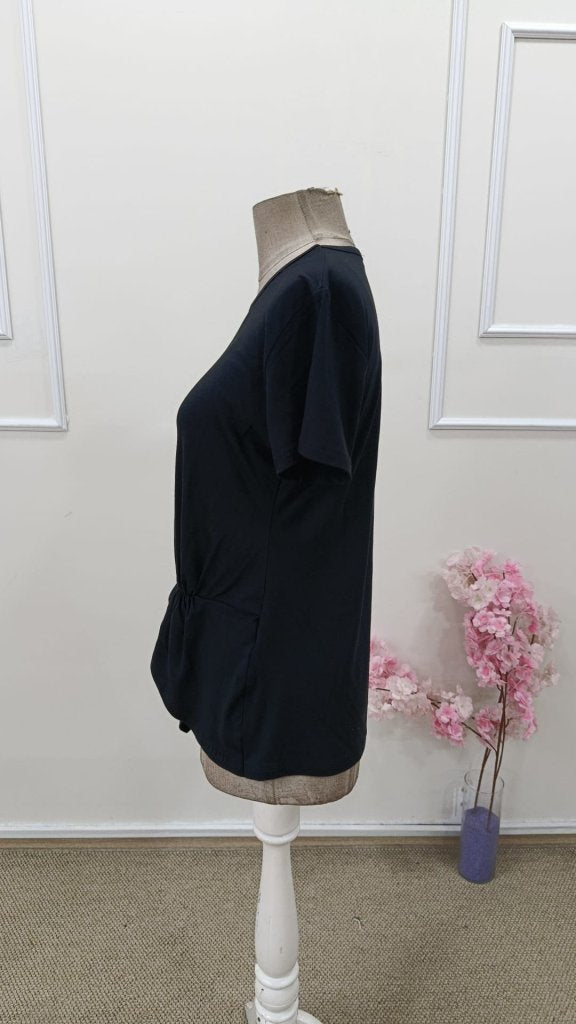 Bluza din viscon cu mânecă scurtă, guler rotund, croial asimetric cu detalii, 36636