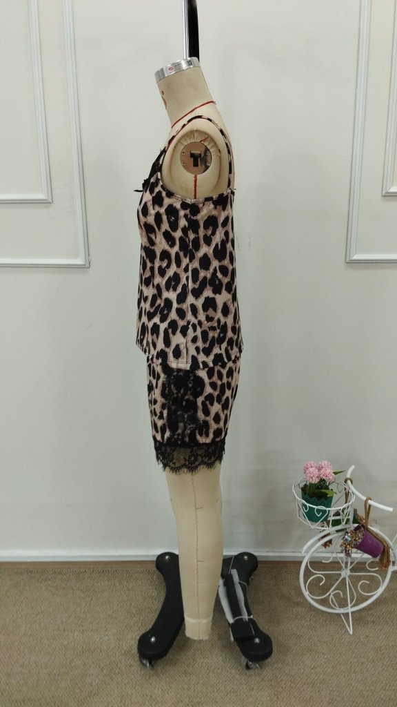 Women's Strappy V-Neck Lace Detail Leopard Print Supplex Camisole and Shorts Two-Piece Set, 31710