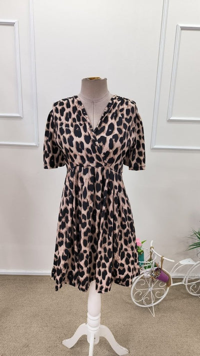 Kadın Kısa Kollu Kruvaze Yakalı Leopar Desenli Mini Süprem Elbise, 31810