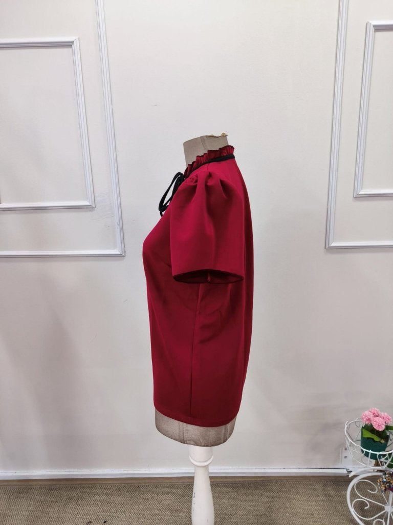 Bluz crep Janjan pentru femei cu maneca scurta, gat cu volanuri si snur decorativ, 35648