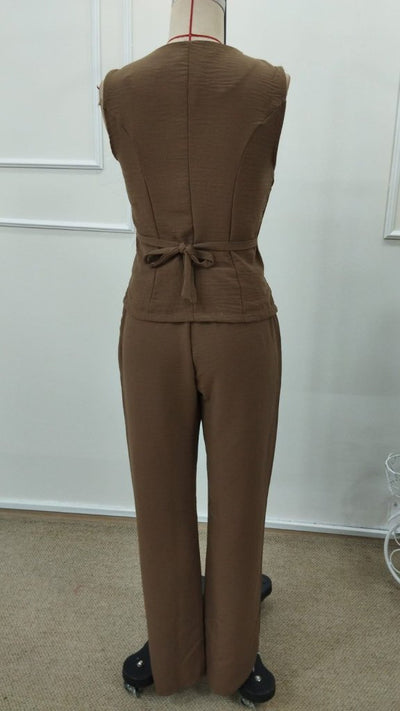 Set de două piese pentru femei, din in, cu bluză și pantaloni, fără mâneci, cu nasturi în față, 34098