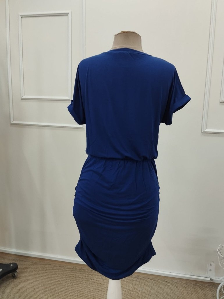 Rochie scurtă din viscoză pentru femei, cu mânecă scurtă, guler rotund și detalii cu buzunare, 32203