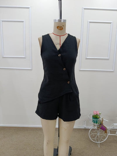Set de două piese pentru femei, bluză asimetrică cu nasturi în față și pantaloni scurți căptușiți, 32337