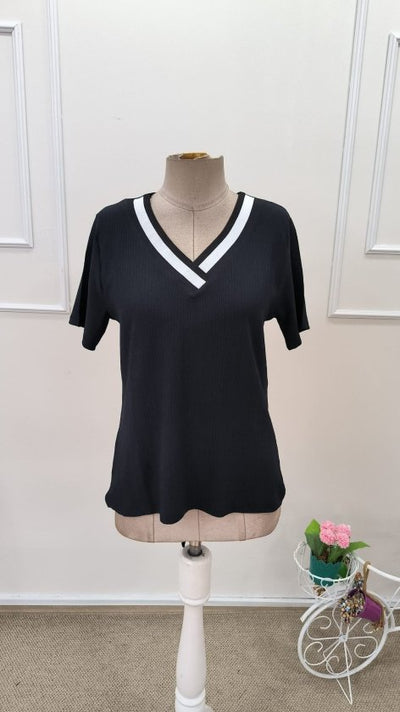 Bluza femininǎ din Bürümcük, cu mâneci scurte, guler V, 36149