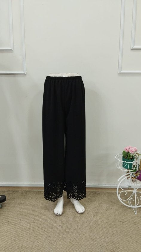 Kadın Yüksel Bel Beli Lastıklı çiçek Desenli Lazer Kesım Detaylı Ithal Krep Pantolon, 32704