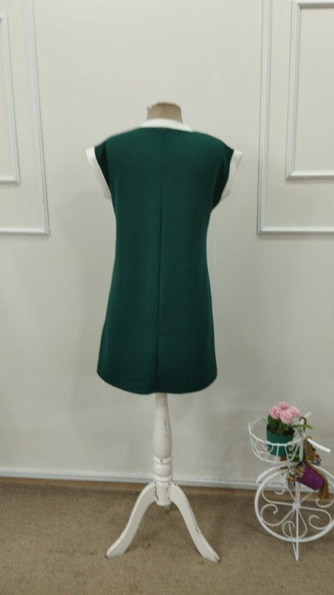 Women's Short Sleeve Round Neck Contrast Cuff Detail Short Crinkled Crepe Dress, 32767