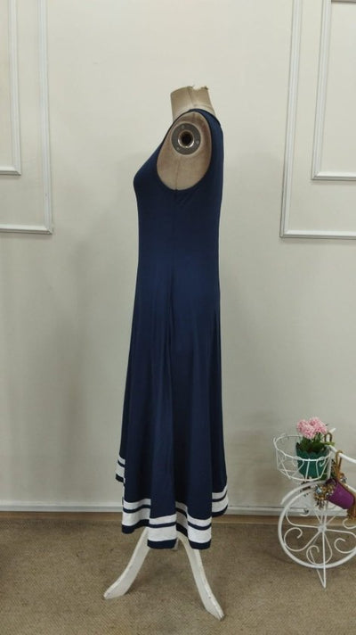 Rochie lungă de damă din viscoză, cu bretele, decolteu rotund și tiv cu bandă decorativă, 34716