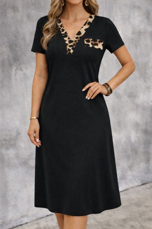 Rochie midi din viscoză pentru femei, cu mânecă scurtă, decolteu în V și buzunar decorativ, 32847