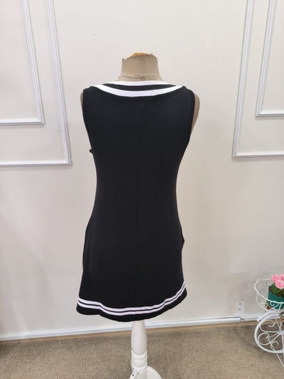 Rochie scurtă de damă din viscoză, cu bretele, decolteu în V și buzunare, 32904