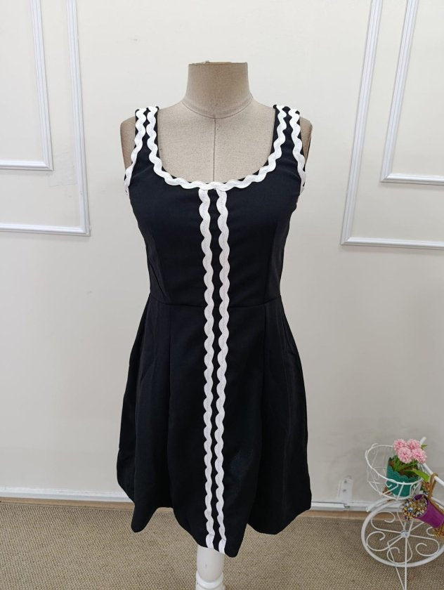 Women's Strappy Round Neck Striped Pattern Short Flared Dress, 32966