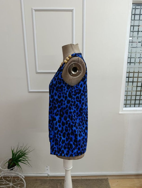 Kadın Askılı V Yakalı Boncuk Detaylı Leopar Desenli Süprem Bluz, 33021