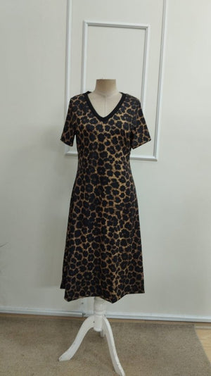 Kadın Kısa Kollu V Yakalı Leopar Desenli Kısa Süprem Elbise , 33177