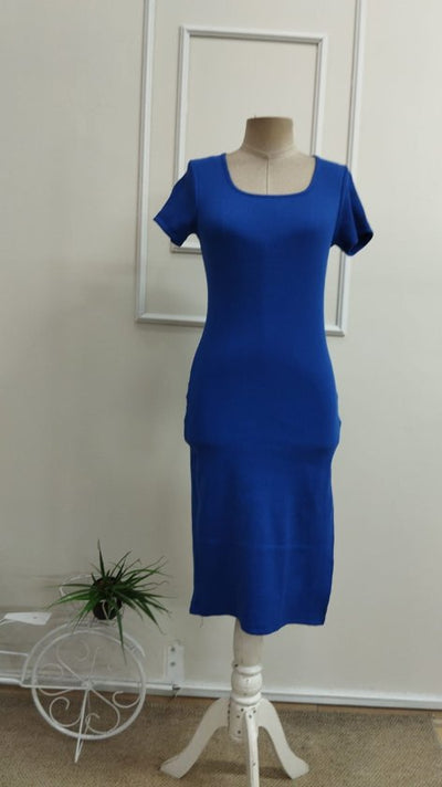 Women's Short Sleeve Round Neck Slit Midi Ribbed Knit Dress, 33298