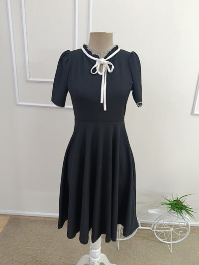 Rochie crep Janjan midi pentru femei cu maneca scurta, snur la gat si volanuri la baza, 35718