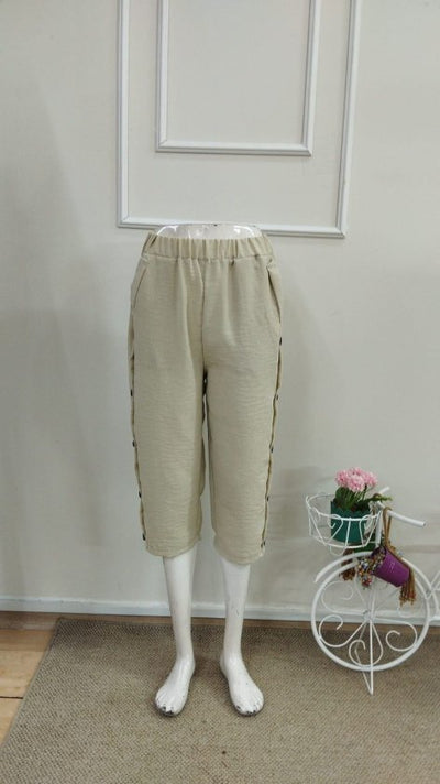 Pantaloni midi de damă, cu talie înaltă, elastică, cu detalii nasturi laterali, 33561