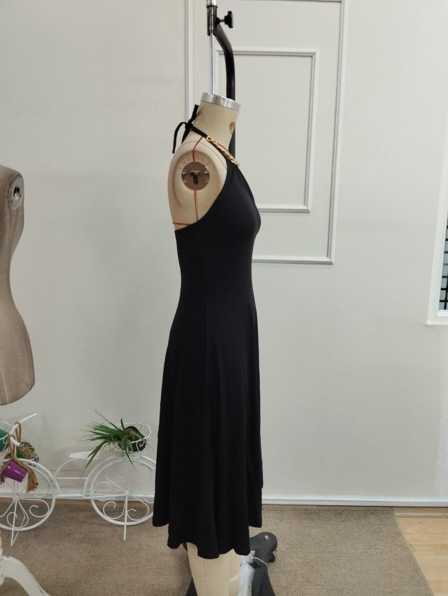 Rochie midi din viscoză pentru femei, cu umeri goi și detaliu cu lanț la gât, 34047