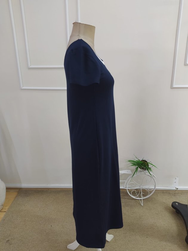 Rochie de damă albă, lungă, din viscoză, cu mânecă scurtă, decolteu rotund și detaliu cu crăpături, 34122