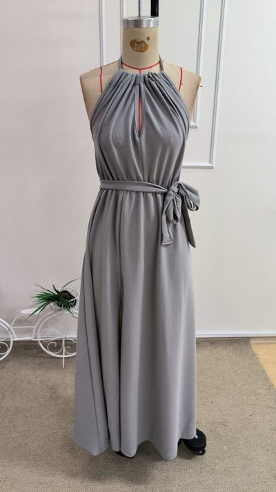 Rochie lungă din crep strălucitor, cu umeri goi, decolteu scurt, cu șireturi la spate și crăpături, 34239