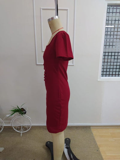Rochie scurtă de damă, cu mânecă scurtă, guler pătrat și încrețită lateral, din crep importat, 37833