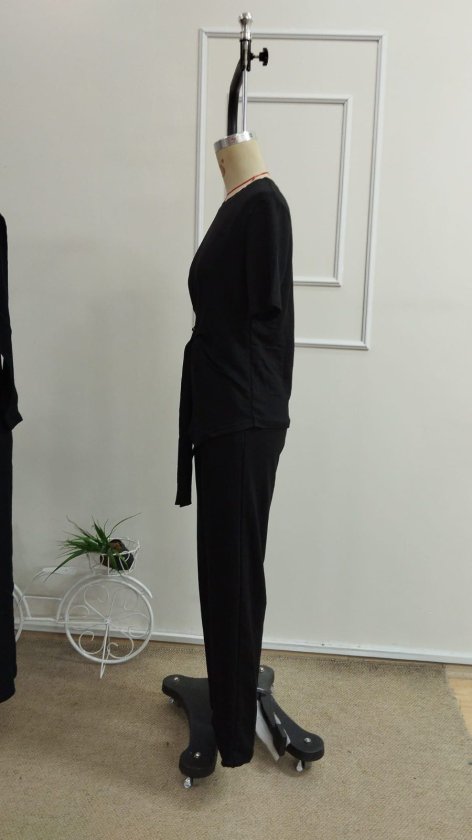 Set de două piese pentru femei, bluză și pantaloni din viscoză, cu guler rotund și mânecă scurtă, cu cataramă laterală, 34321