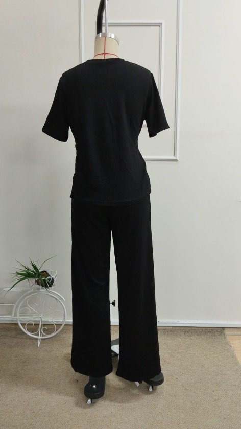 Set de două piese pentru femei, bluză și pantaloni din viscoză, cu guler rotund și mânecă scurtă, cu cataramă laterală, 34321