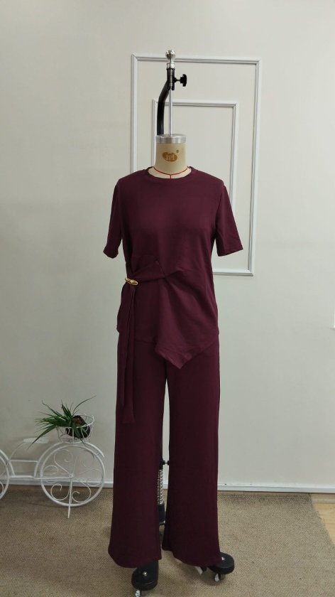 Set de două piese pentru femei, bluză și pantaloni din viscoză, cu guler rotund și mânecă scurtă, cu cataramă laterală, 34323