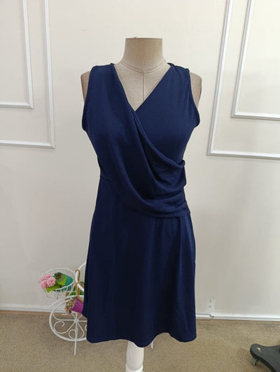 Rochie scurtă din crep strălucitor, cu guler înfășurat și bretele, pentru femei, cu detalii pliuri în față, 34364