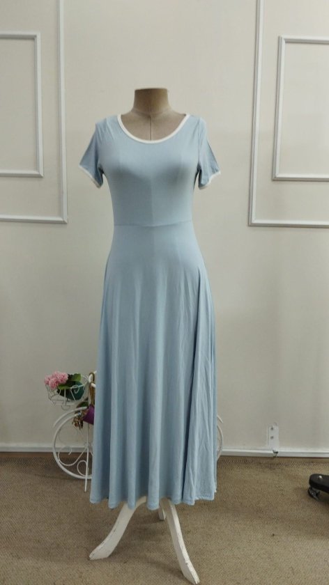 Rochie midi din viscoză cu mânecă scurtă și guler rotund pentru femei, cu detalii cu dungi albe, 34406