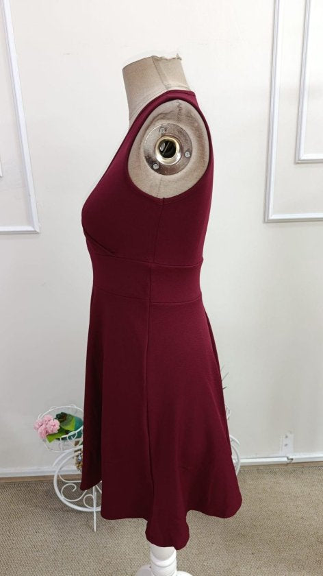 Rochie scurtă din crep strălucitor, cu guler înfășurat și bretele, pentru femei, 34620