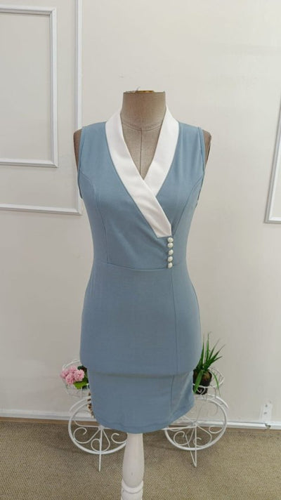 Rochie Scurtă din Crepon Importat pentru Femei, Umerele Descoperite, Guler cu Detalii Bandă Încrucișată, Butonată, 35374
