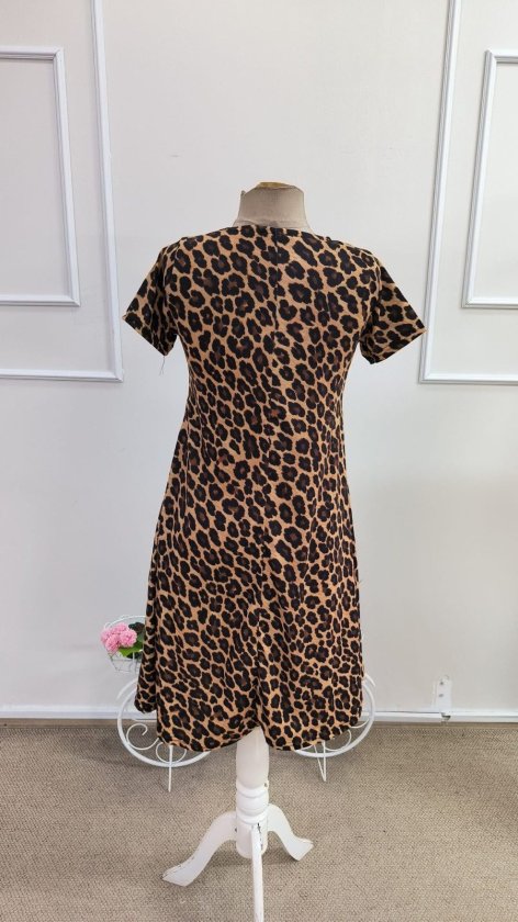 Women's Short-Sleeve Collared Zip Detail Leopard Print Midi Supima Dress, 34667