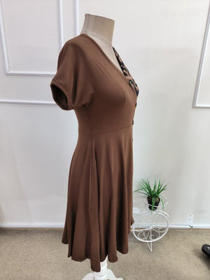 Rochie scurtă din viscoză pentru femei, cu mânecă scurtă, decolteu în V și detaliu leopard pe o parte, 34818