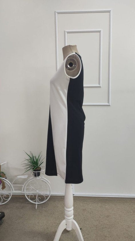 Rochie Scurtă din Crepon Importat pentru Femei, Atârnată, Guler V, Două Culori, 35110