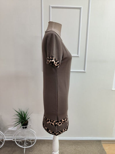 Kadın Kısa Kollu Bisiklet Yaka Leopar şerit Detaylı Kısa Modal Elbise, 35125