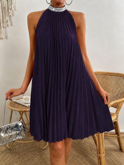 Rochie de damă scurtă, creponată, plisată, cu guler tip helancă și umeri goi, 35222