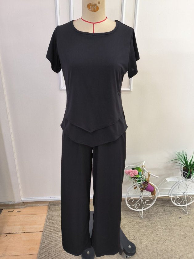 Set Două Piese, Femeie, Bluză din Sandy cu Mânecă Scurtă, Gât Barcă, Detaliu Asimetric, Pantalon, Lungime Scurtă, 36848
