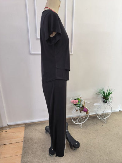 Set Două Piese, Femeie, Bluză din Sandy cu Mânecă Scurtă, Gât Barcă, Detaliu Asimetric, Pantalon, Lungime Scurtă, 36848
