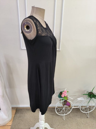 Rochie viscoza scurta pentru femei cu bretele, guler rotund, detalii din dantela, 35501