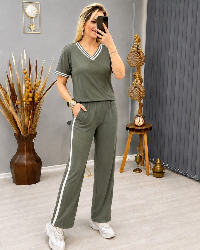 Costum pentru femei din 2 piese - bluz viscoza cu maneca scurta, guler V si pantaloni, 35466