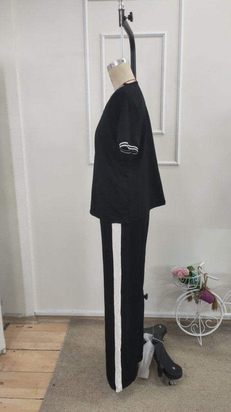 Costum pentru femei din 2 piese - bluz viscoza cu maneca scurta, guler V si pantaloni, 35468