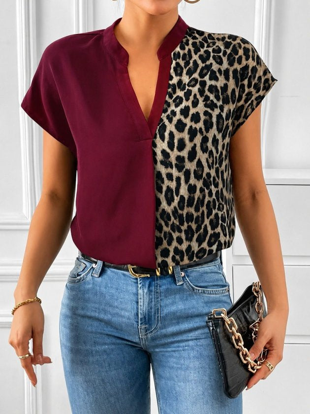 Bluz Sandy pentru femei cu maneca scurta, guler turc, model leopard, 35715