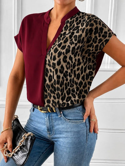 Bluz Sandy pentru femei cu maneca scurta, guler turc, model leopard, 35715