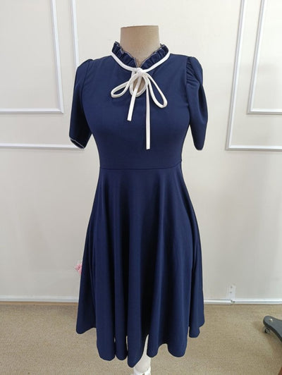 Rochie Midi Crep, Cu Mânecă Scurtă, Legată la Gât și Volane, pentru Femei, 35720