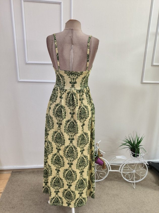 Rochie supreme lunga cu bretele subtiri, guler V, nasturi in fata si model desenat, 35741