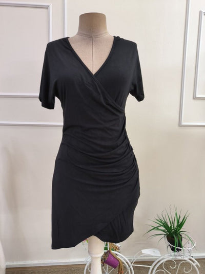 Rochie viscoza scurta pentru femei cu maneca scurta, guler incrucis, taiuri asimetrice in fata, 35755