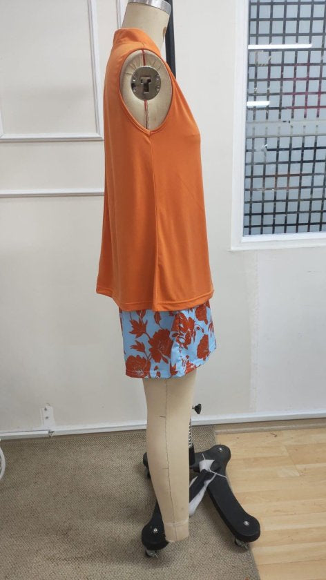 Kadın Askılı V Yakalı Sandy Bluz Ve Desenli Short Ikili Takım , 37152