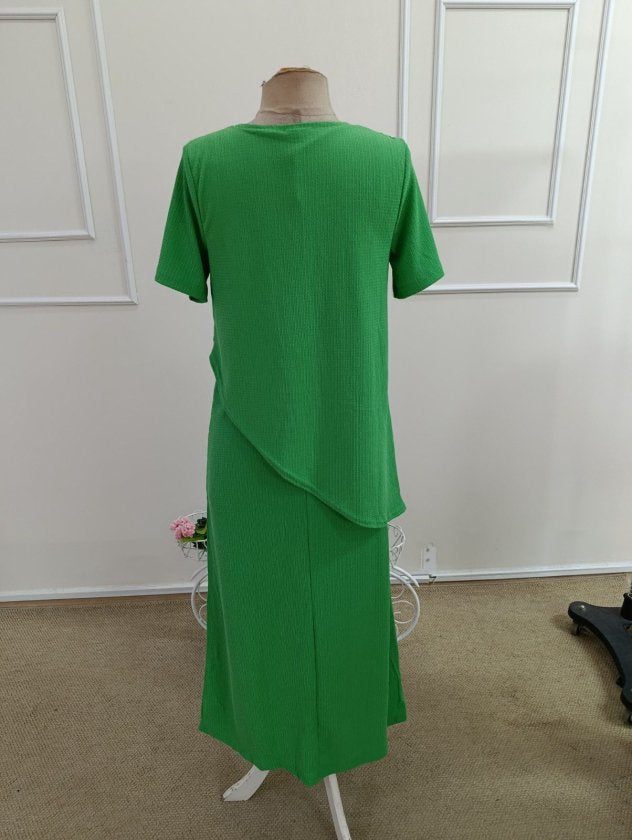 Rochie lungă de damă din bumbac creponat, cu mâneci scurte, guler rotund și croială asimetrică în față, 35951